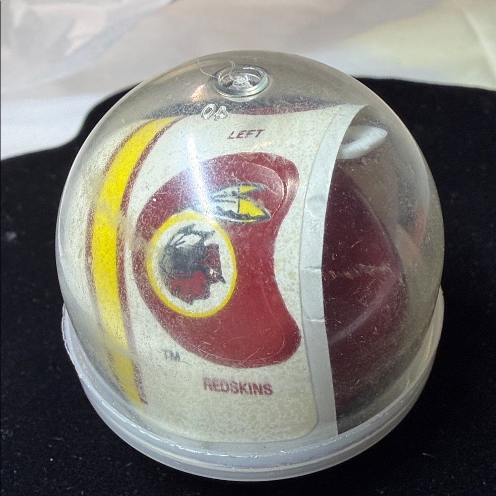 NFL 4 Washington Redskins Mini Football Helmets 1990-2000s.